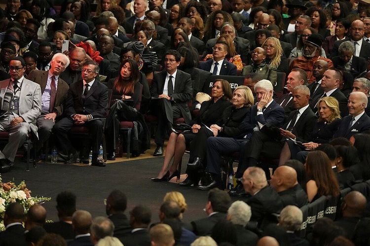 Image from Jackson's funeral showing Kamala Harris and Presidents Obama, Clinton and Biden