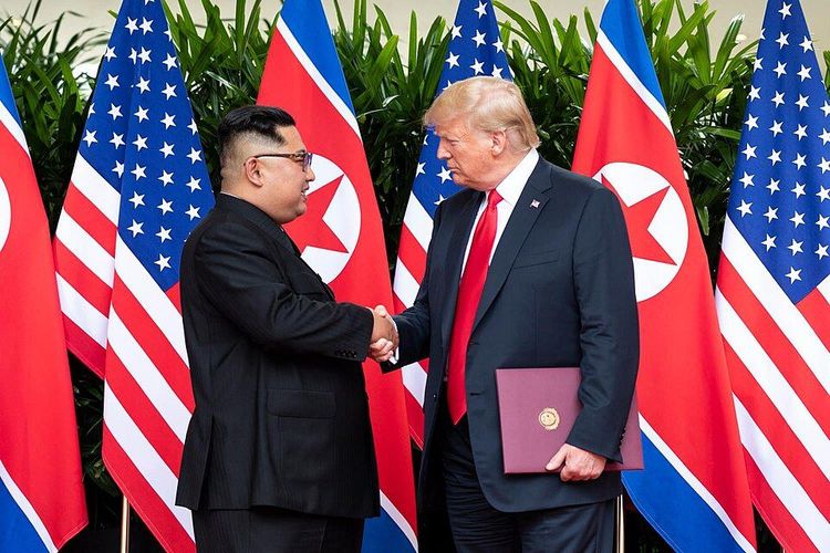 President Donald J. Trump with North Korean leader Kim Jong Un | June 12, 2018 (Official White House Photo by Shealah Craighead)