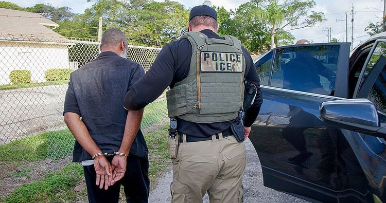  U.S. Immigration and Customs Enforcement (ICE) Enforcement and Removal Operations' (ERO) officers in West Palm Beach, Florida