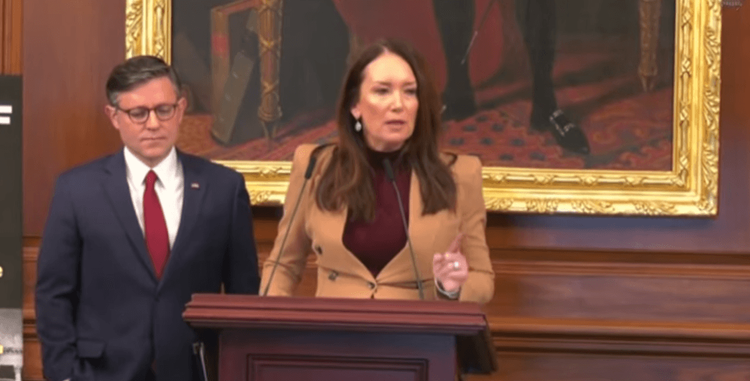 Agriculture Secretary Brooke Rollins, alongside Speaker Johnson, explains how Contigency funds can't be legally used to fund a program that isn't open.