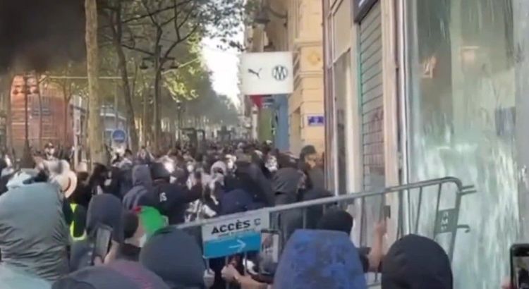 France Records More Than 2,000 Arrests After Violent Protests as Trump Blames Immigration
