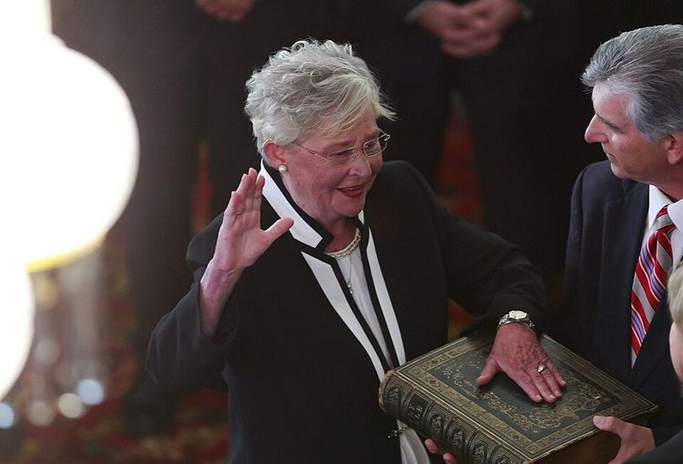 Governor Kay Ivey being sworn in as the 54th governor of Alabama on April 10, 2017.