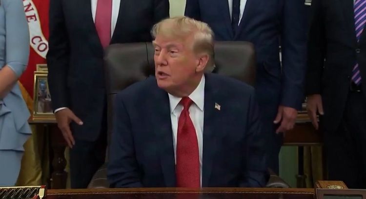 President Trump: "No, I dislike dishonest press — like you. I think you're terrible. I like to see HONEST press."